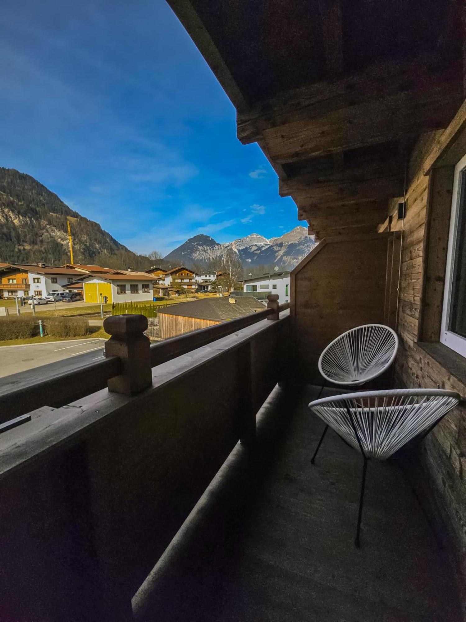 Lebe'Schlitters - Das Ferienapartmenthaus Im Zillertal Екстериор снимка